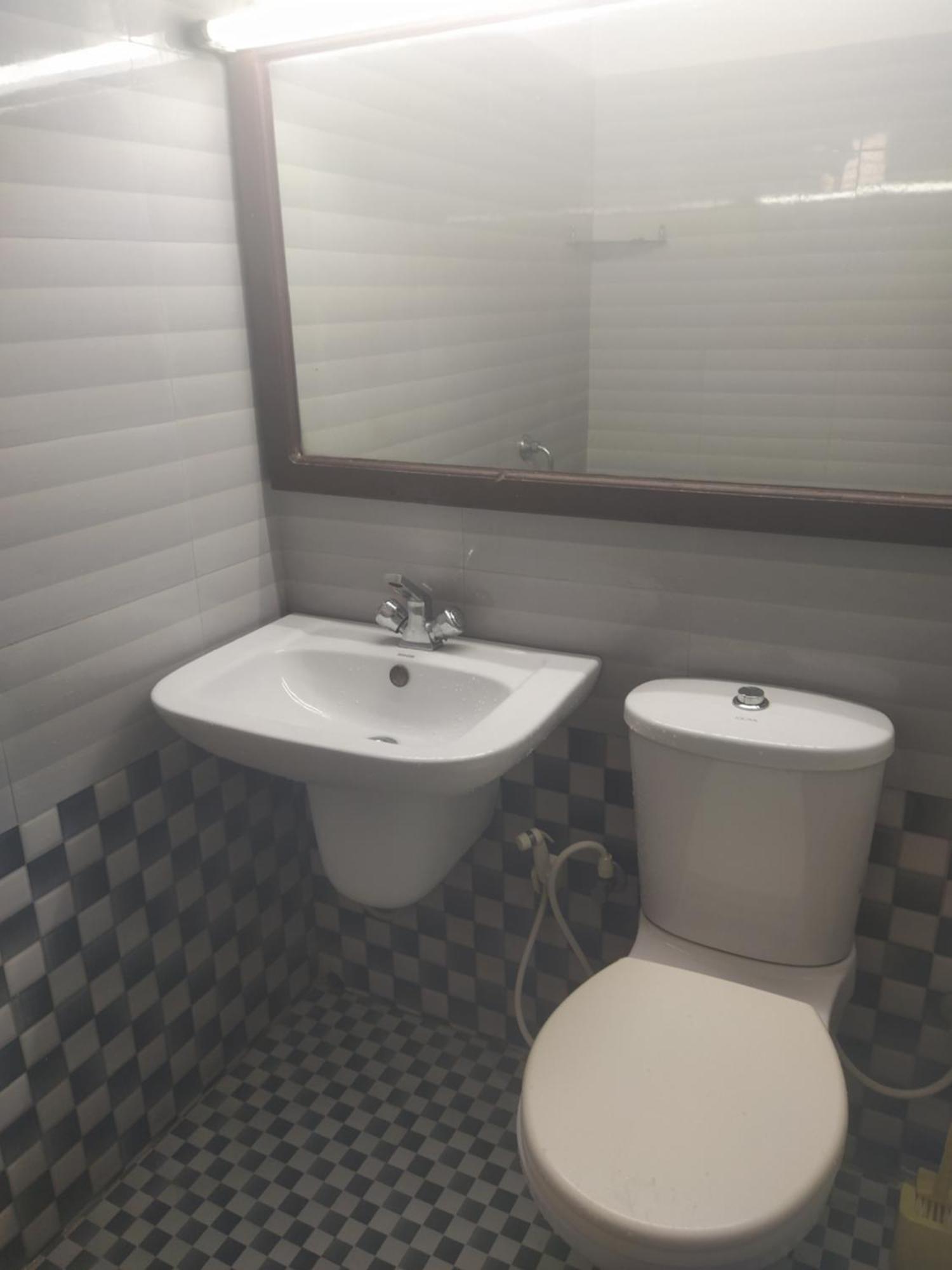 Paradise Inn Guest House アーラップーザ県 エクステリア 写真